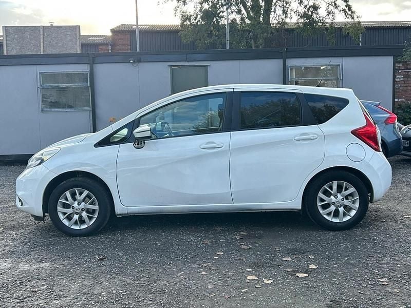 Begagnad Nissan Note Acenta 2015 Vit Halvkombi