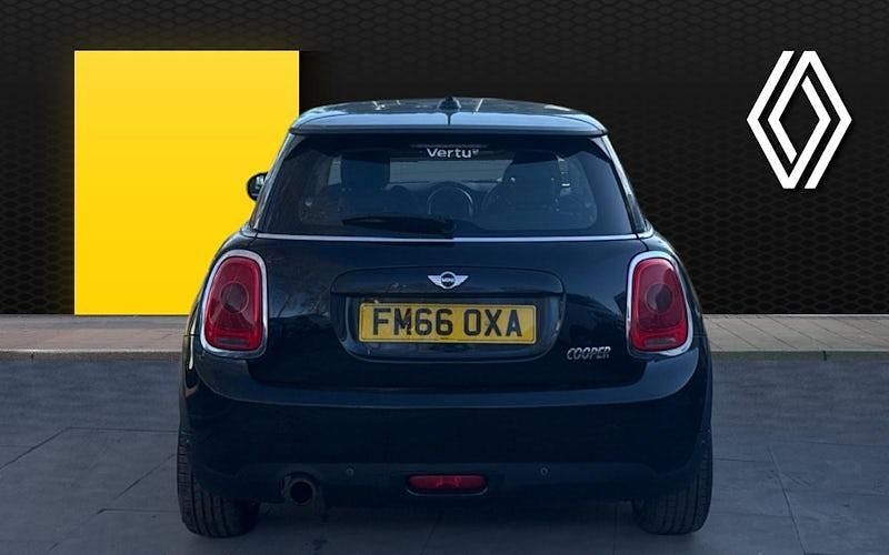 Used Mini Cooper Seven 136 HP (100 kW) 2017 Black Hatchback