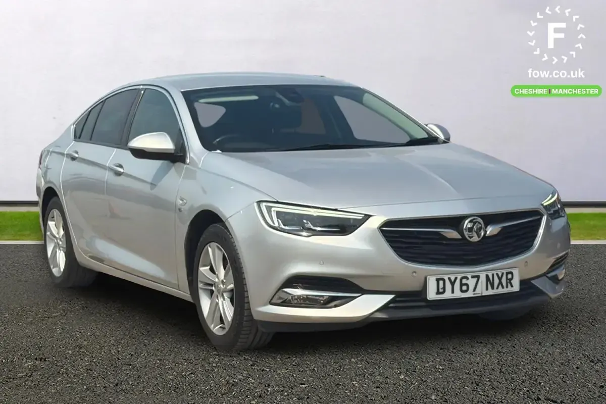 Used Vauxhall Insignia Elite 136 HP (100 kW) 2017 Hatchback