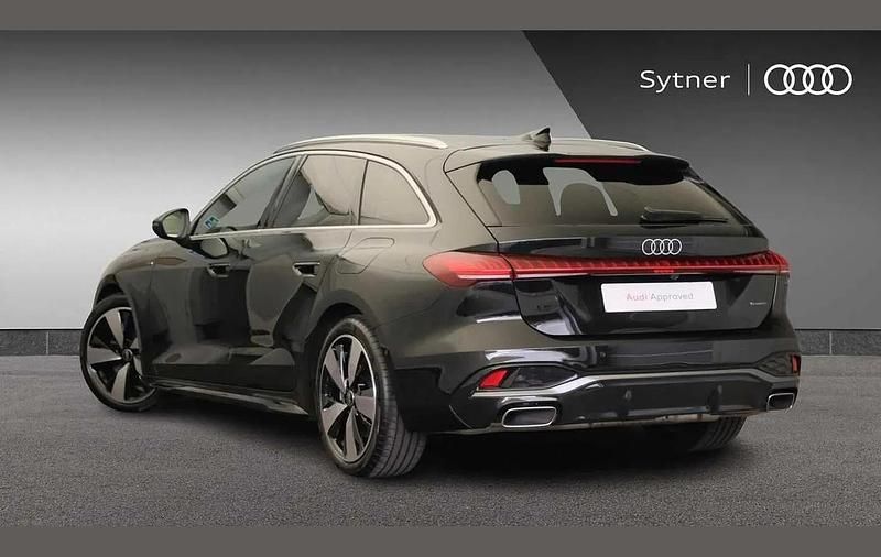 Używany Audi A5 S-Line 295 KM (216 kW) 2025 Czarny Kombi