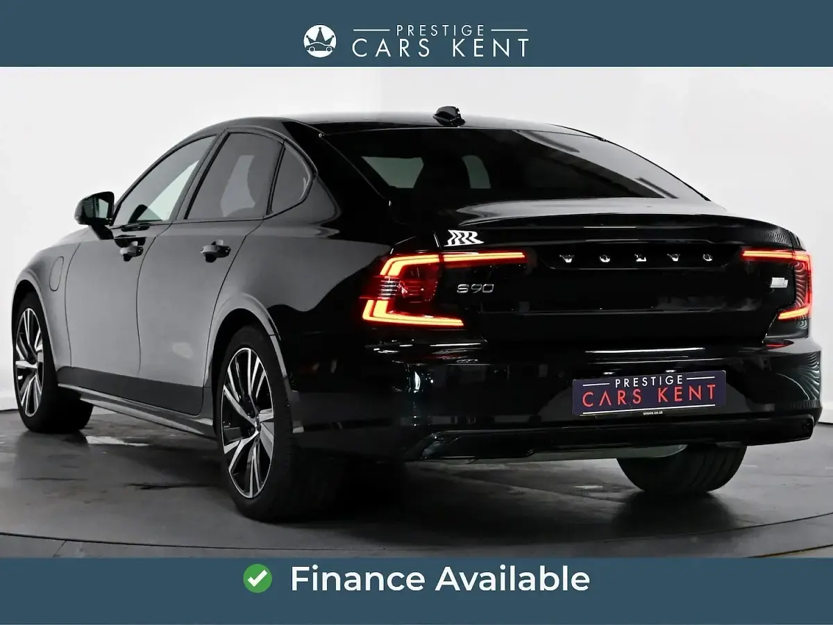 Used Volvo S90 R-Design 390 HP (286 kW) 2022 Black Sedan