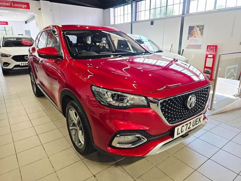 Red Used 2022 MG HS Excite SUV | £13,990 (Fair price) - Image 1/4