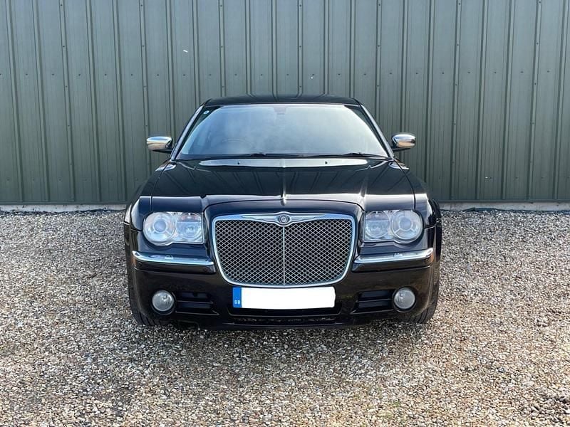 Used Chrysler 300C 218 HP (160 kW) 2007 Black Sedan