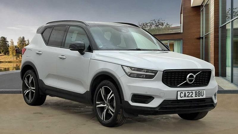 Used 2022 Volvo XC40 R-Design SUV | £29,700 (A bit pricey) - Image 1/4