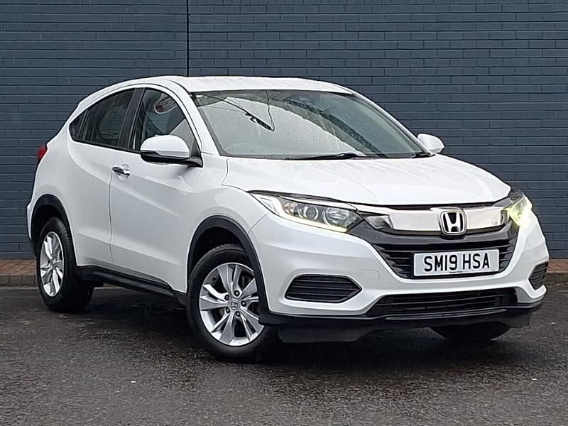 Used Honda HR-V S 130 HP (95 kW) 2019 White SUV