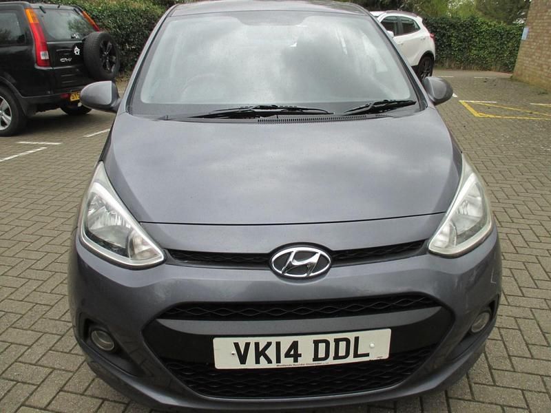 Used Hyundai i10 SE 87 HP (63 kW) 2014 Grey Hatchback