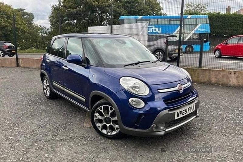 Blue Used 2016 Fiat 500L Trekking MPV | £6,995 (Expensive) - Image 1/1