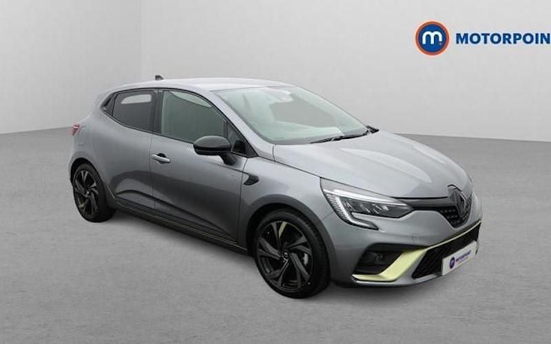 Used Renault Clio V Engineered 145 HP (106 kW) 2023 Grey Hatchback