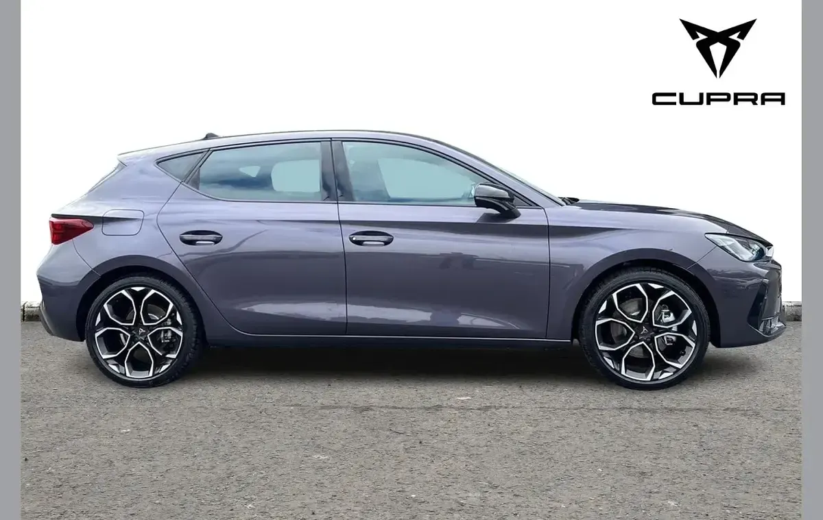 Used Cupra Leon 204 HP (150 kW) 2026 Dark void Hatchback