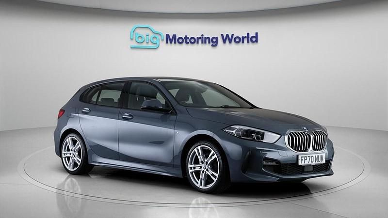 Used BMW 118 M Sport 140 HP (102 kW) 2020 Grey Hatchback