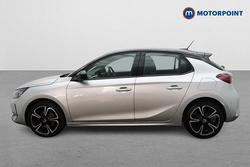 Używany Vauxhall Corsa 75 KM (55 kW) 2023 Szary Hatchback
