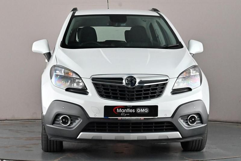 Used Vauxhall Mokka S 140 HP (102 kW) 2015 White SUV
