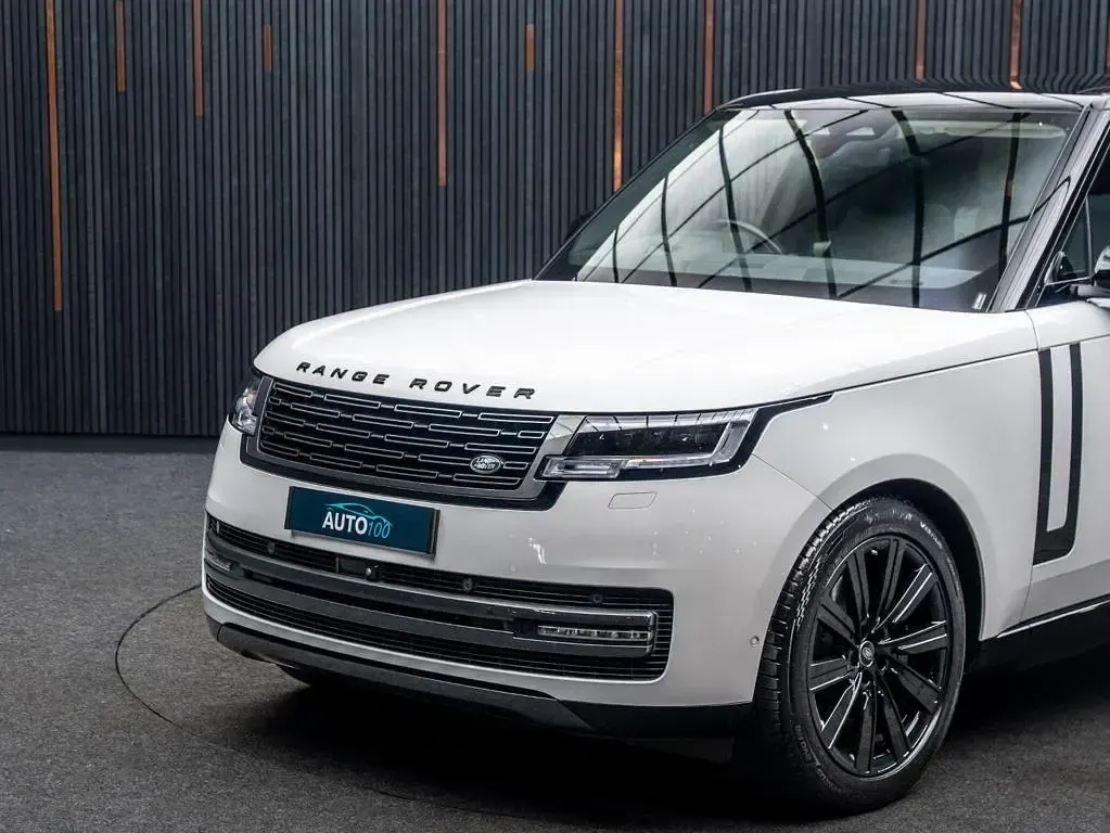 Used Land Rover Range Rover SE 2023 SUV