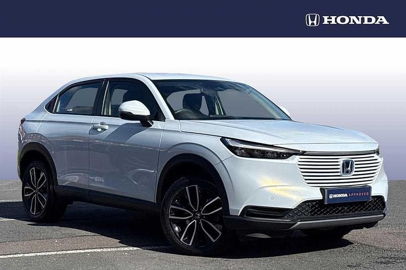 Used Honda HR-V Elegance 131 HP (96 kW) 2024 White orchid SUV