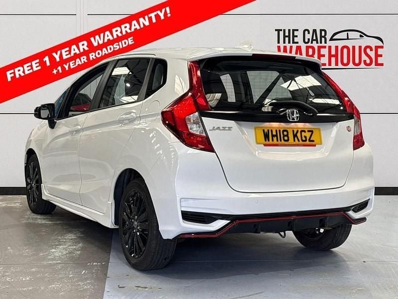 Used Honda Jazz Sport 130 HP (95 kW) 2018 White Hatchback