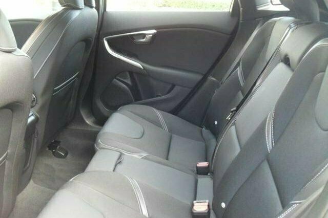 Usado Volvo V40 115 HP (84 kW) 2012 Carrinha