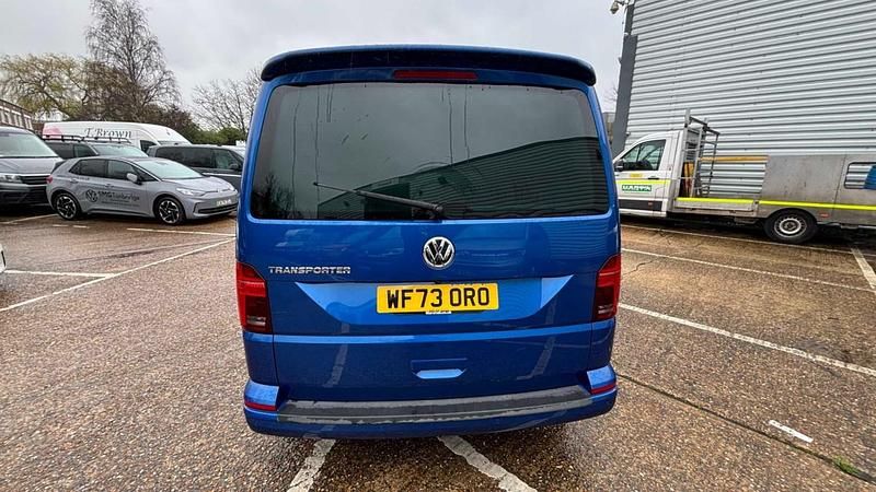 Used VW Transporter Highline 150 HP (110 kW) 2023 Blue Van