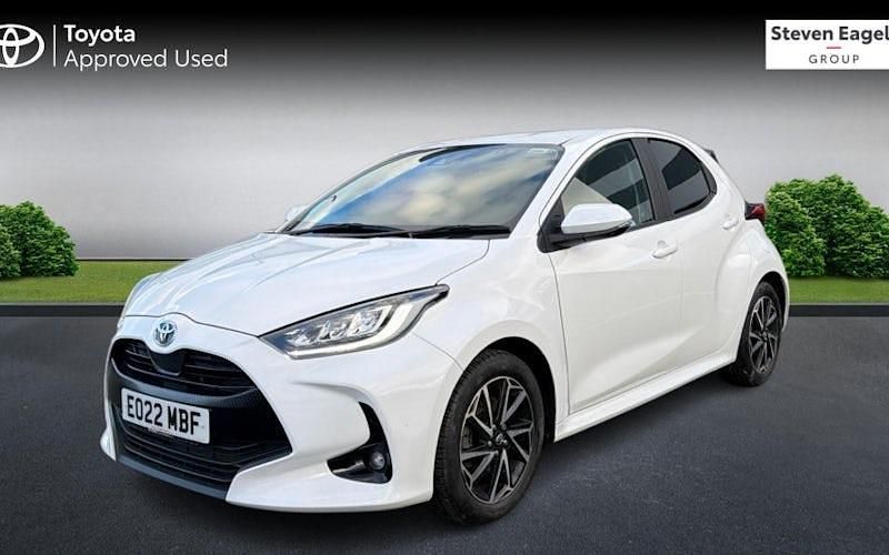 Used Toyota Yaris Hybrid Design 116 HP (85 kW) 2025 Hatchback