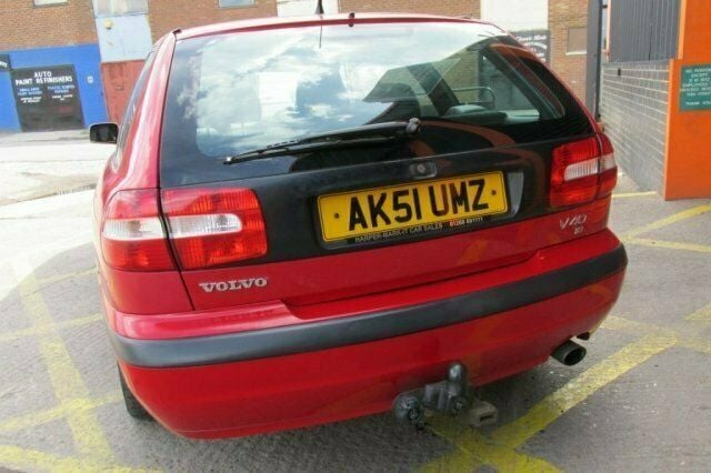 Used Volvo V40 122 HP (89 kW) 2001 Estate