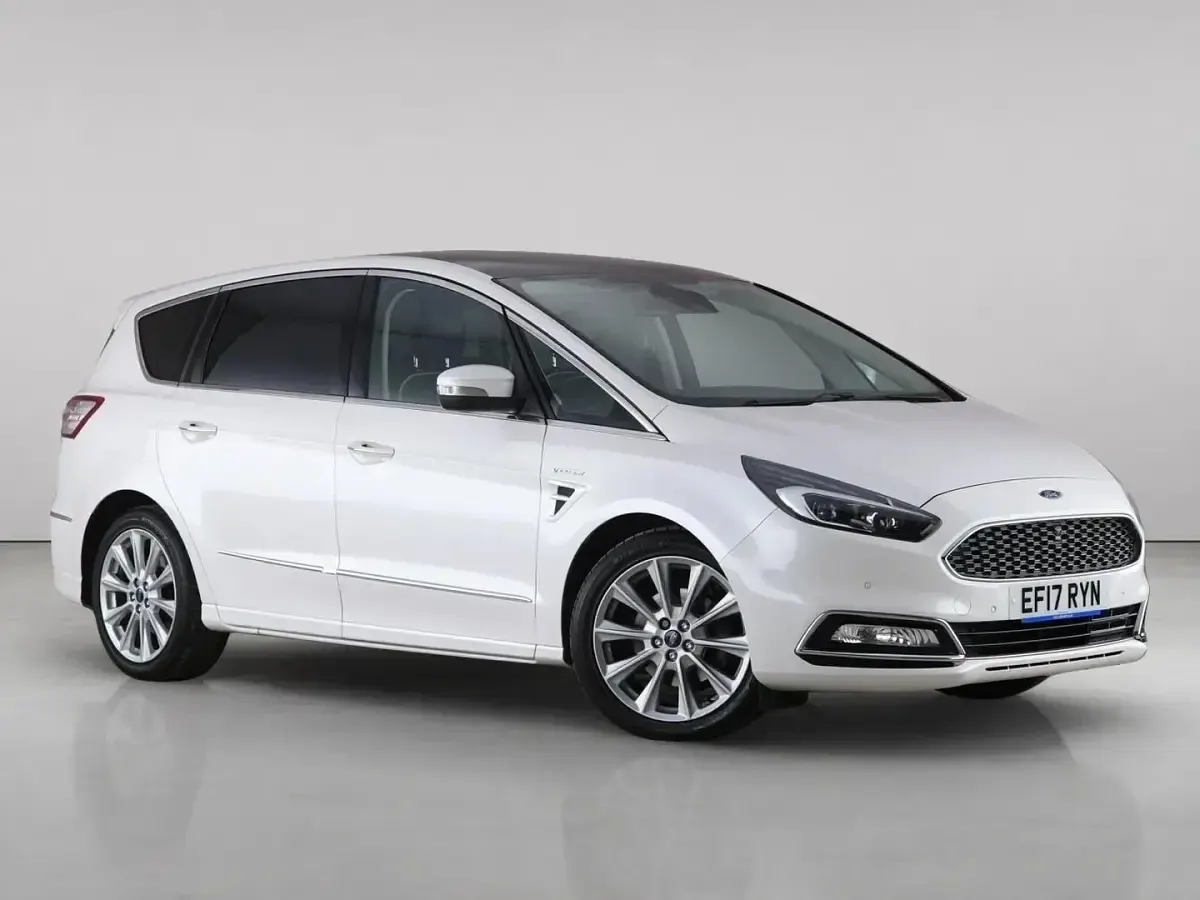 Used Ford S-MAX Vignale 179 HP (131 kW) 2017 MPV