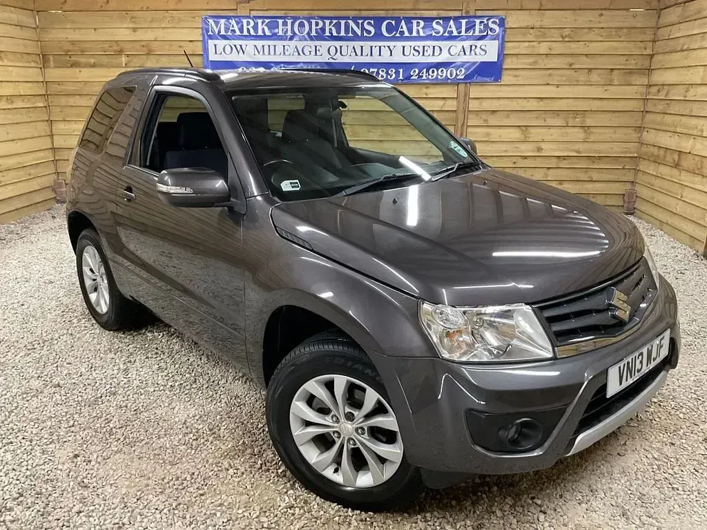 Used Suzuki Grand Vitara SZ4 169 HP (124 kW) 2013 Grey SUV