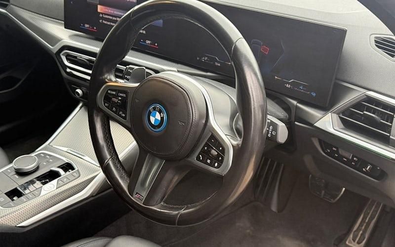 Used BMW 330e M Sport 292 HP (214 kW) 2024 Estate