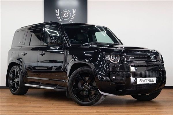 Black Used 2023 Land Rover Defender HSE Dynamic SUV | £69,900 (Expensive) - Image 1/1