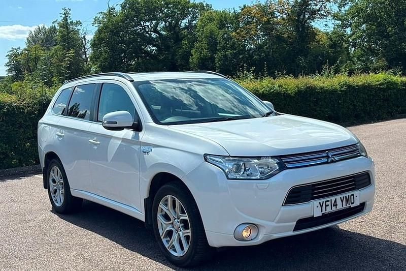 Used 2014 Mitsubishi Outlander P-HEV | £6,495 (A bit pricey) - Image 1/1