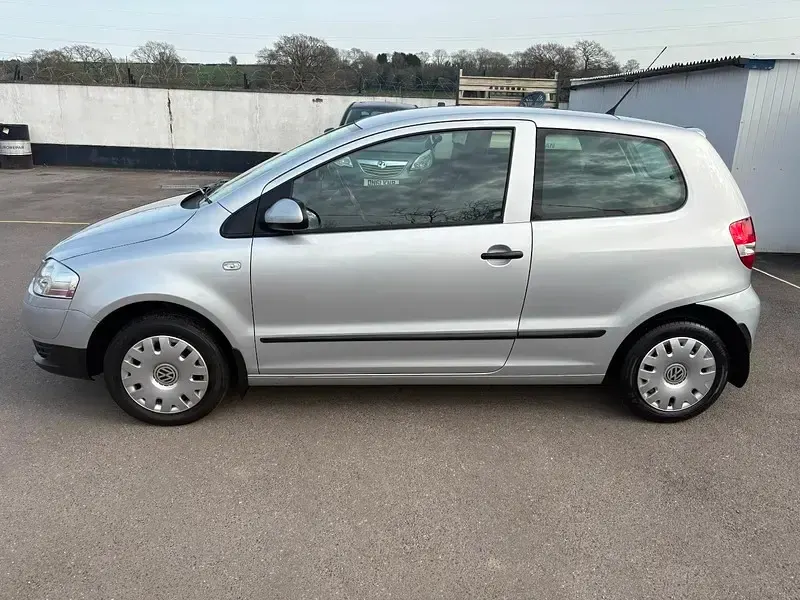 Used VW Fox 55 HP (40 kW) 2010 Silver Hatchback