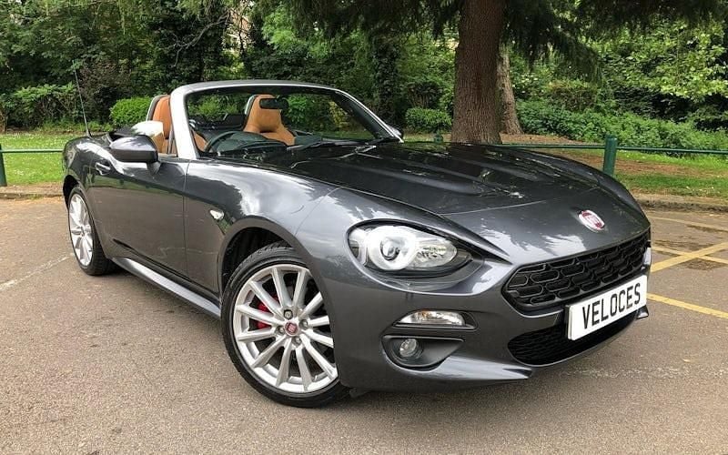 Used Fiat 124 Spider Lusso 140 HP (102 kW) 2016 Cabriolet