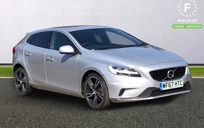 Used Volvo V40 R-Design Pro 152 HP (111 kW) 2019 Hatchback