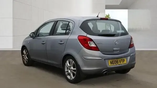 Used Vauxhall Corsa 89 HP (65 kW) 2008 Silver Hatchback