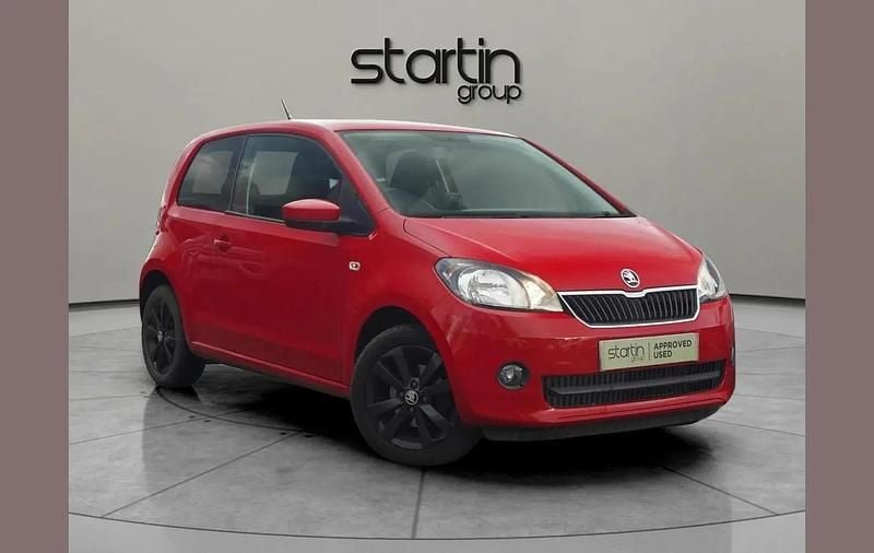 Used Skoda Citigo Colour Edition 58 HP (42 kW) 2016 Red Hatchback