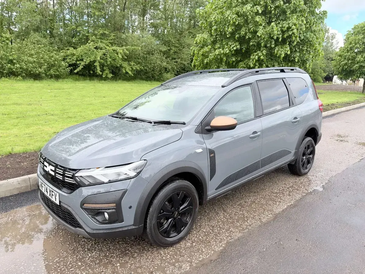 Used Dacia Jogger Extreme 2024 Grey MPV