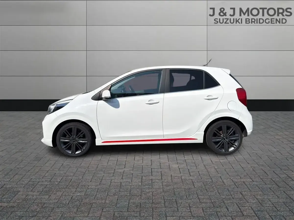 Used Kia Picanto GT-Line 83 HP (61 kW) 2017 White Hatchback