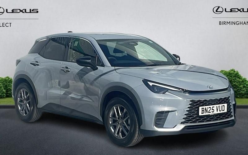 Usado Lexus LBX 136 CV (100 kW) 2026 SUV