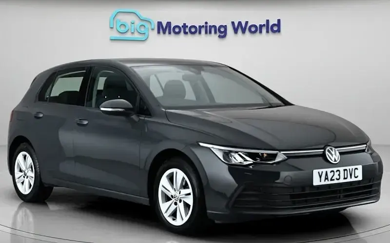 Used VW Golf VIII S 116 HP (85 kW) 2023 Hatchback