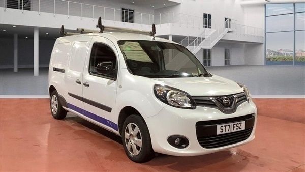 White Used 2021 Nissan NV250 S Van | £10,782 (A bit pricey) - Image 1/1