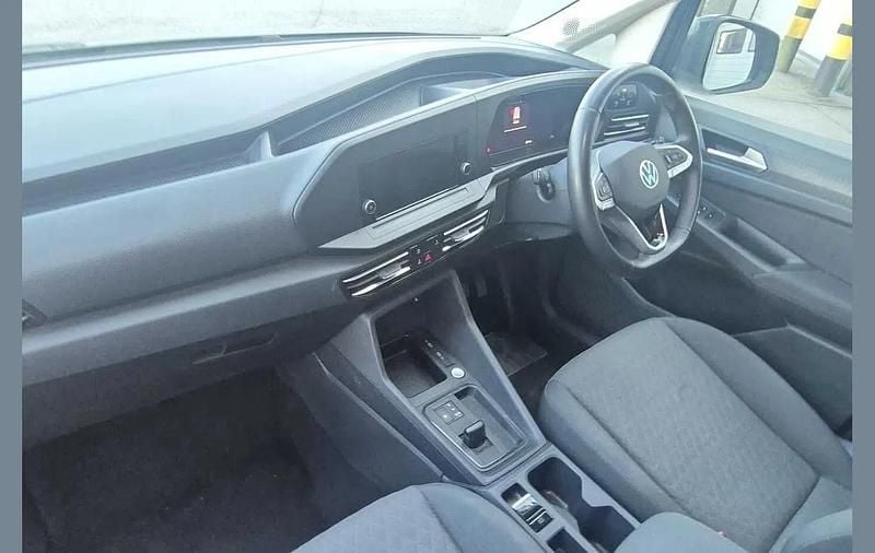 Used VW Caddy Life 120 HP (88 kW) 2024 Grey MPV