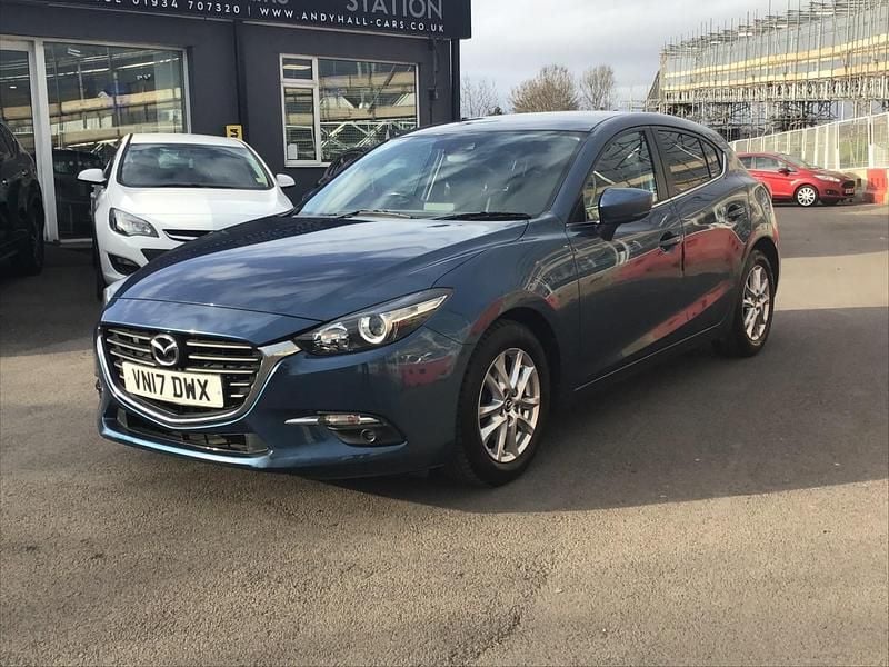 Used Mazda 3 121 HP (88 kW) 2017 Blue Hatchback