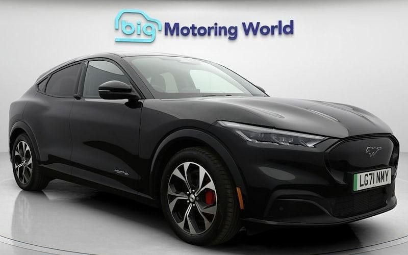 Used 2021 Ford Mustang Mach-E Standard Range SUV | £22,686 (Fair price) - Image 1/4