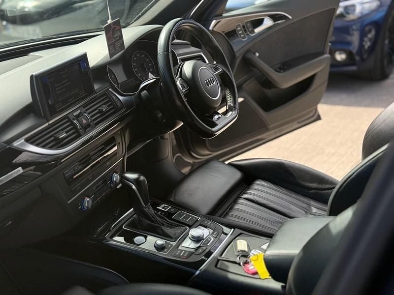 Begagnad Audi A6 Black Edition 272 HK (200 kW) 2017 Blå Kombi