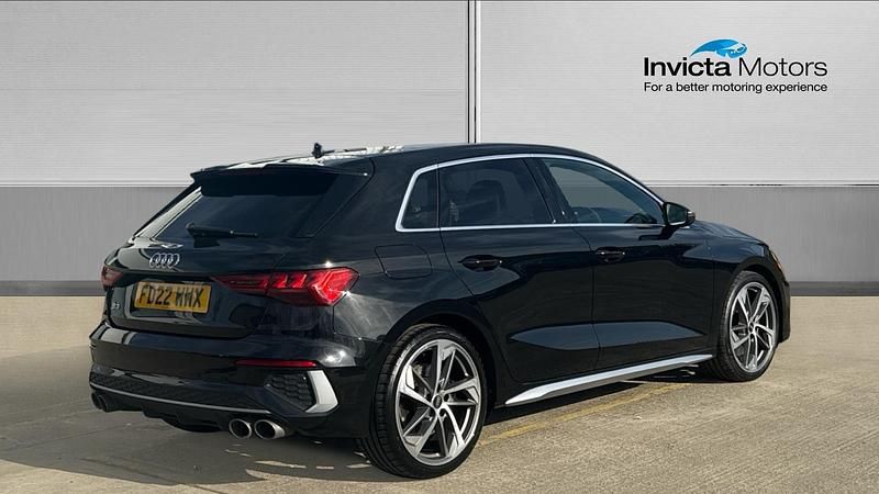 Used Audi S3 Comfort 310 HP (228 kW) 2022 Black Sedan