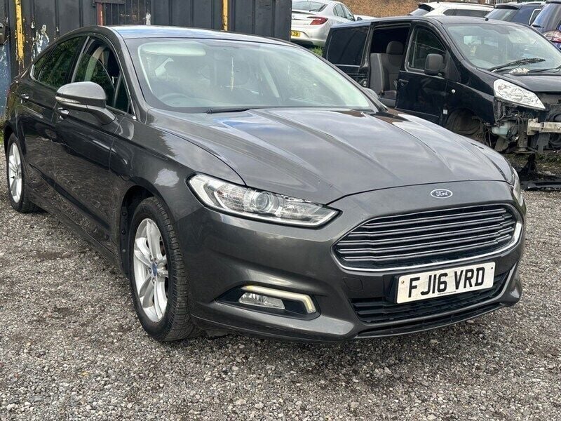 Grey Used 2016 Ford Mondeo Zetec Hatchback | £2,250 (Super price) - Image 1/4