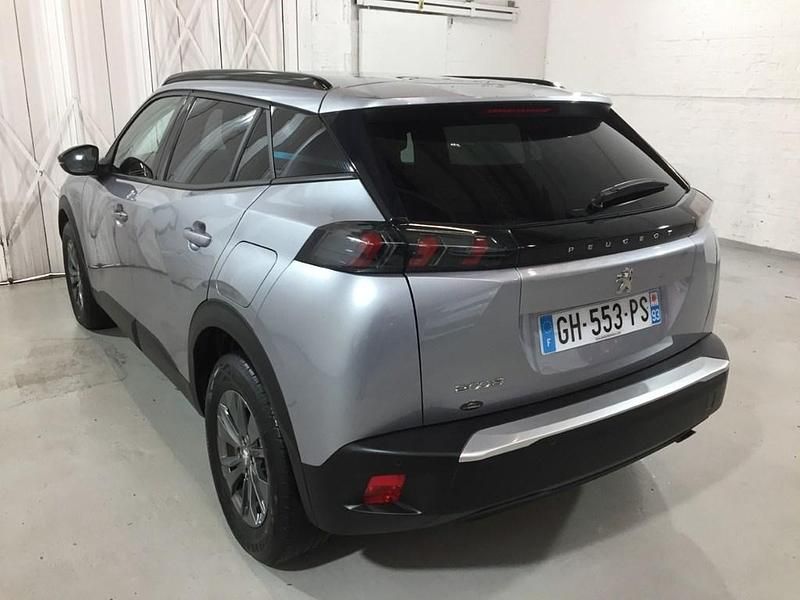 Used Peugeot 2008 Style 101 HP (74 kW) 2022 Grey SUV