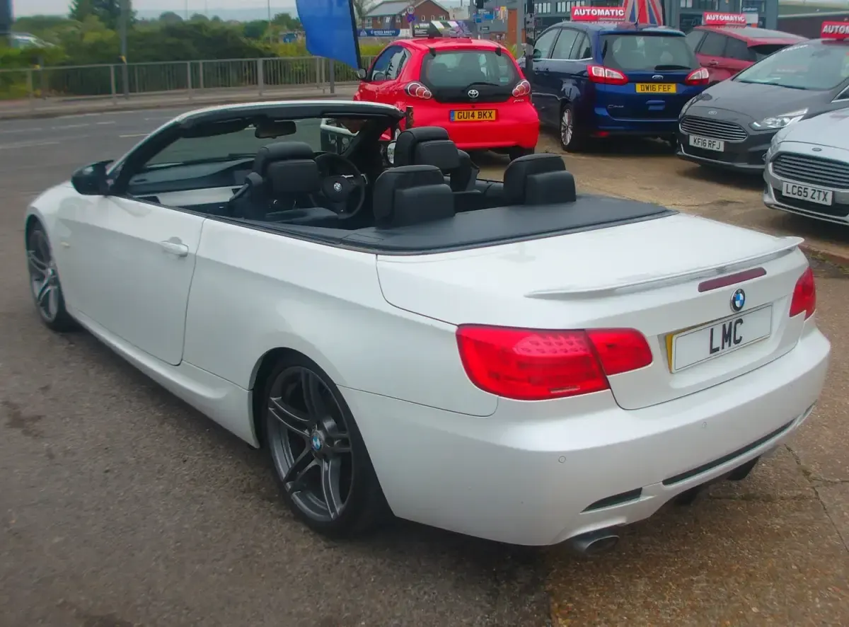 Used BMW 320 Cabriolet Sport Line 184 HP (135 kW) 2012 White Cabriolet
