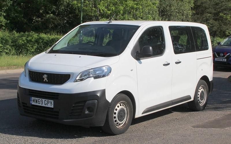 White Used 2019 Peugeot Expert S Van | £14,500 (A bit pricey) - Image 1/4