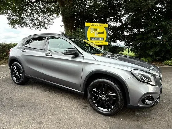 Used Mercedes GLA180 Urban 122 HP (89 kW) 2019 Grey SUV