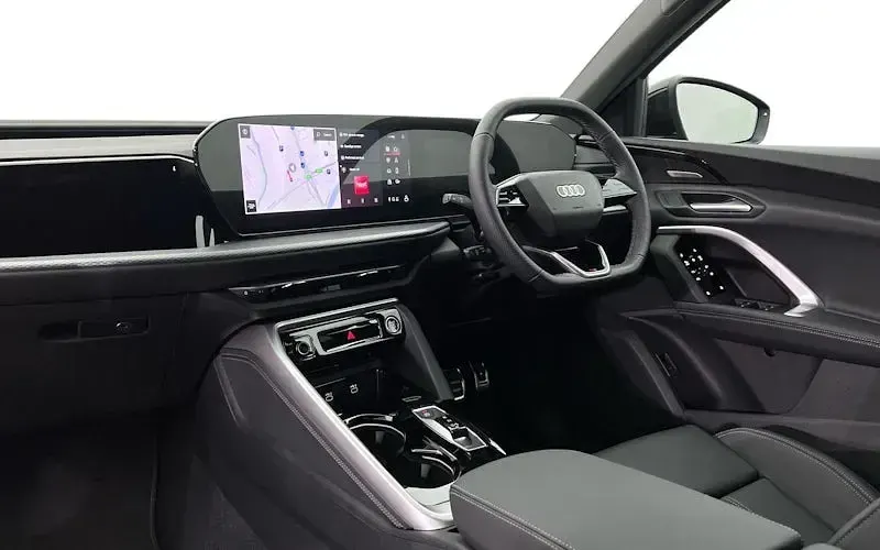 New Audi Q5 S-Line 204 HP (150 kW) 2026 SUV