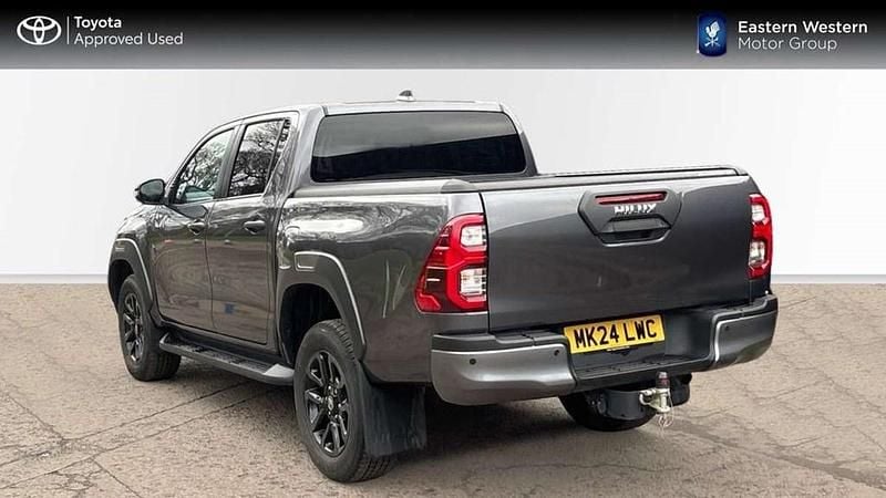 Used Toyota HiLux 201 HP (147 kW) 2024 Grey Pickup